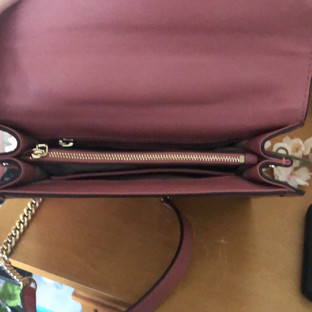 Handbag - Picture 5 of 8